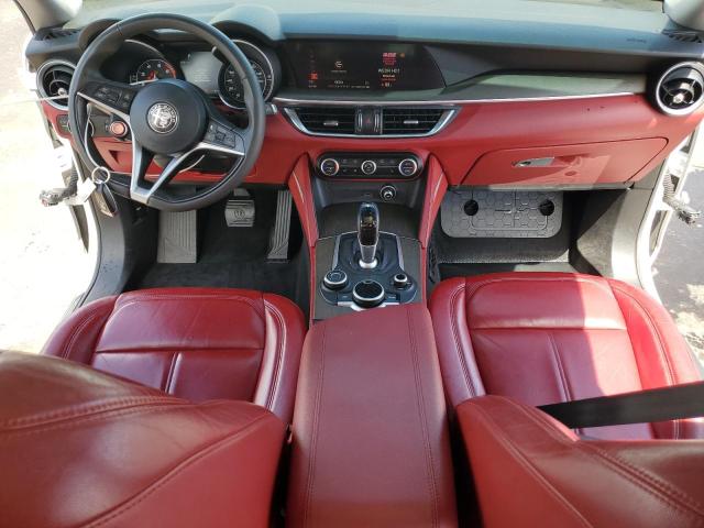 ZASFAKBN5J7C18172 - 2018 ALFA ROMEO STELVIO TI თეთრი ფოტო 8