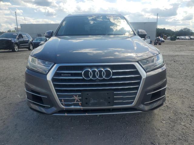 WA1LAAF77JD052301 - 2018 AUDI Q7 PREMIUM PLUS Մոխրագույն լուսանկար 5