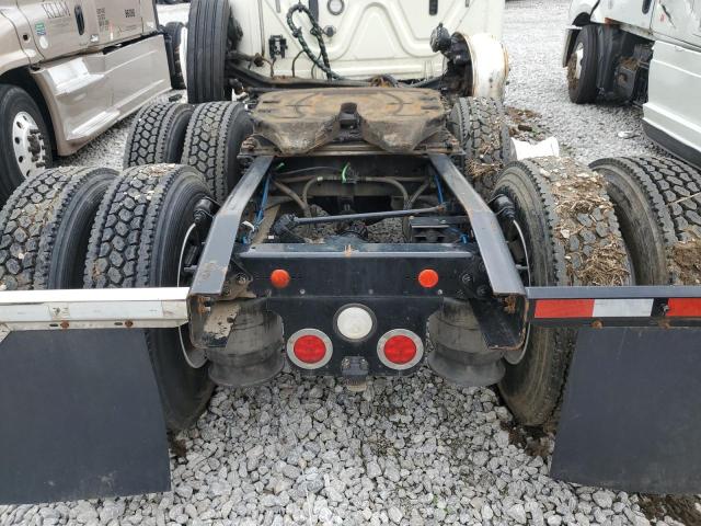 3AKJGEDV0JSJH5876 - 2018 FREIGHTLINER CASCADIA 1 Սպիտակ լուսանկար 6