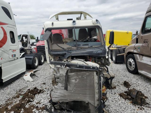 3AKJGEDV0JSJH5876 - 2018 FREIGHTLINER CASCADIA 1 Սպիտակ լուսանկար 9