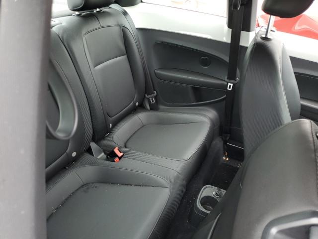 3VWJP7AT3CM661666 - 2012 VOLKSWAGEN BEETLE WHITE photo 10