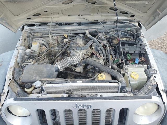 1J4FZ241X8L621751 - 2008 JEEP WRANGLER X SILVER photo 11