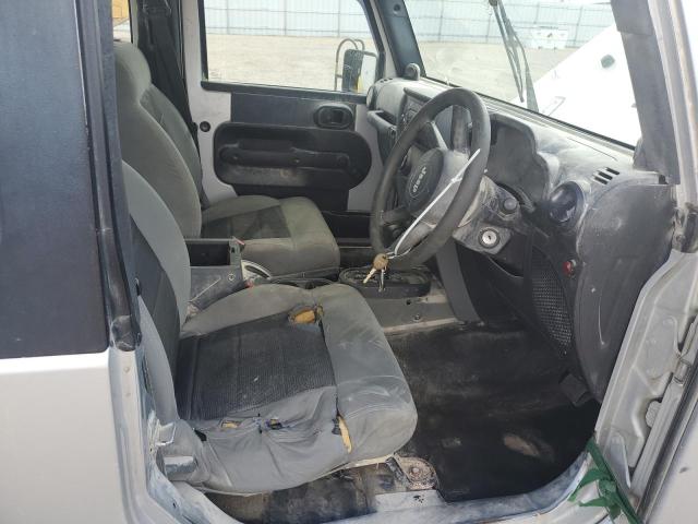 1J4FZ241X8L621751 - 2008 JEEP WRANGLER X SILVER photo 7