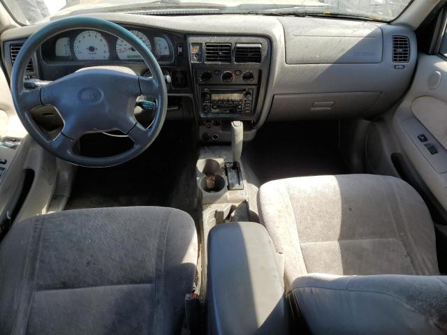 5TESN92N81Z752408 - 2001 TOYOTA TACOMA XTRACAB PRERUNNER ვერცხლისფერი ფოტო 8