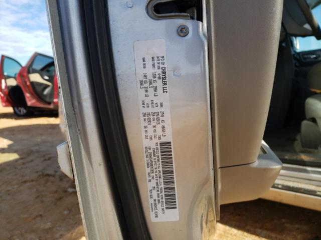 2A8HR54P58R767995 - 2008 CHRYSLER TOWN & COU TOURING 银色 照片 13