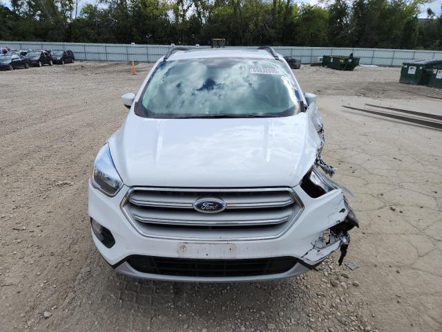 1FMCU9GD8JUC36660 - 2018 FORD ESCAPE SE Biały zdjęcie 5