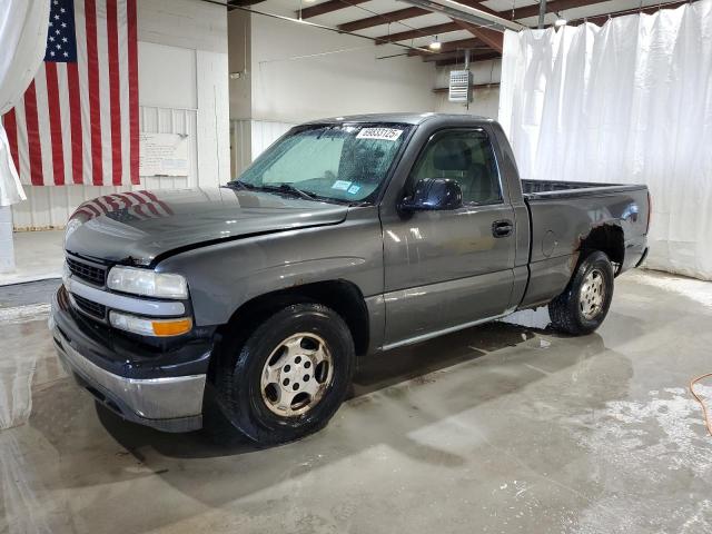 2002 CHEVROLET SILVERADO C1500, 