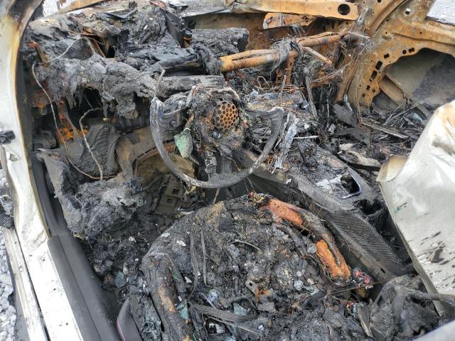 WBS63AY05RFS28672 - 2024 BMW M3 CS WHITE photo 8