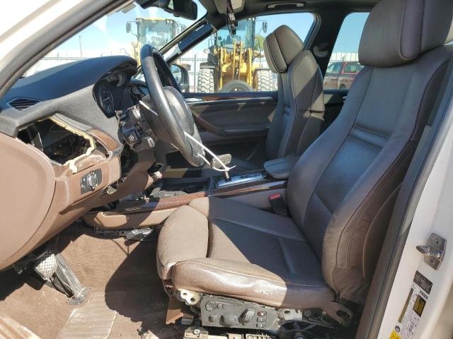 5UXZW0C55BL663013 - 2011 BMW X5 XDRIVE35D WHITE photo 7