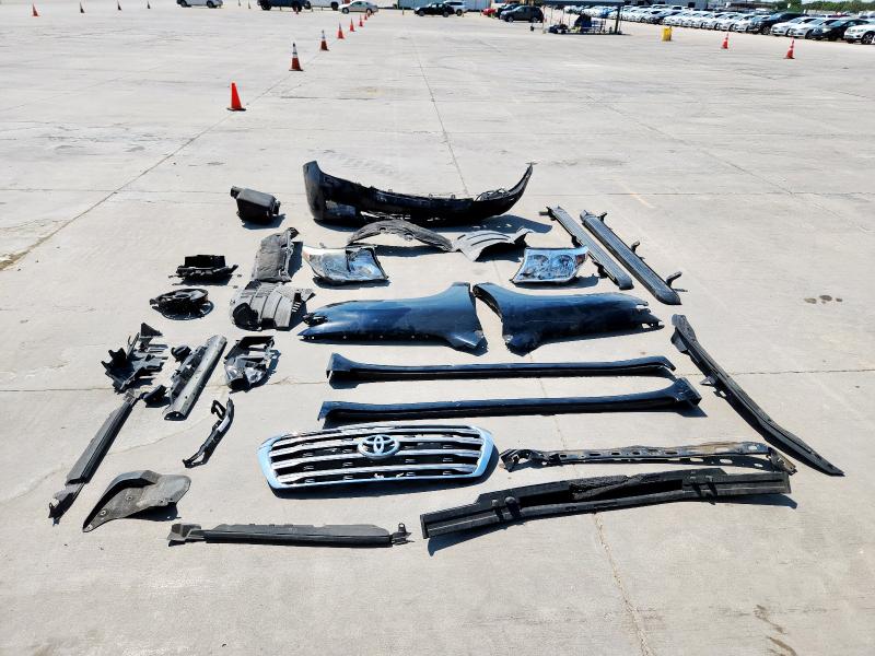 JTMHY7AJ2B5009249 - 2011 TOYOTA LAND CRUIS BLACK photo 13