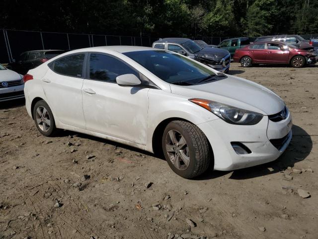 5NPDH4AE4DH330289 - 2013 HYUNDAI ELANTRA GLS WHITE photo 4