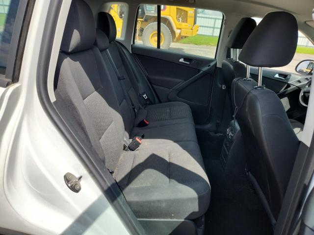 WVGAV7AX6FW601926 - 2015 VOLKSWAGEN TIGUAN S 白色 照片 10