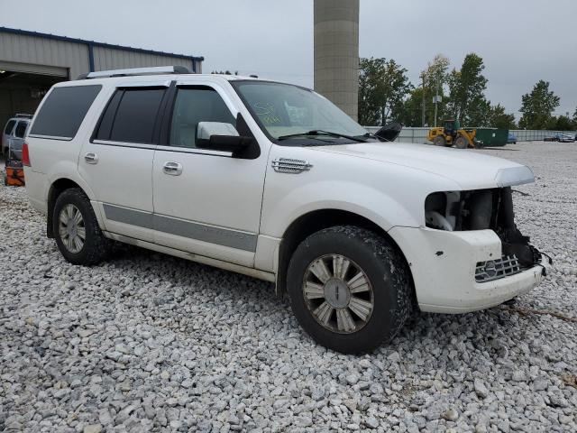 5LMJJ2J59AEJ07164 - 2010 LINCOLN NAVIGATOR 白色 照片 4