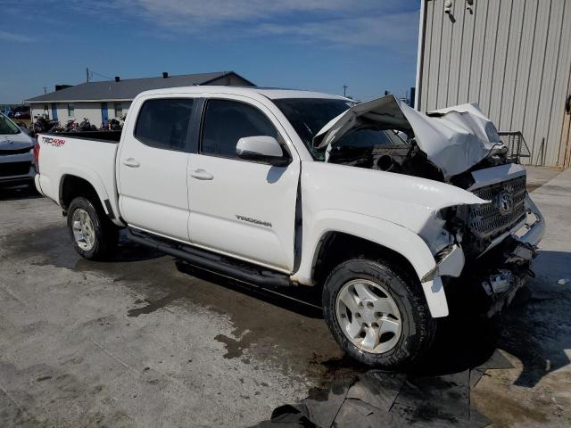 5TFCZ5AN3GX030914 - 2016 TOYOTA TACOMA DOUBLE CAB أبيض صورة 4