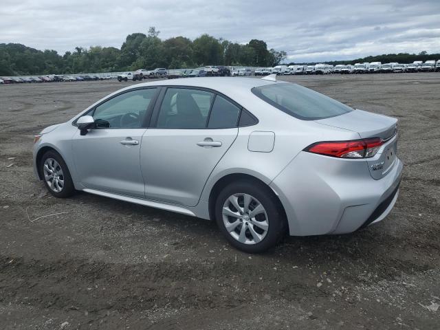 5YFEPRAE2LP054992 - 2020 TOYOTA COROLLA LE 银色 照片 2