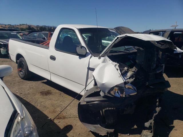 1FTRF17262NB59484 - 2002 FORD F150 WHITE photo 4