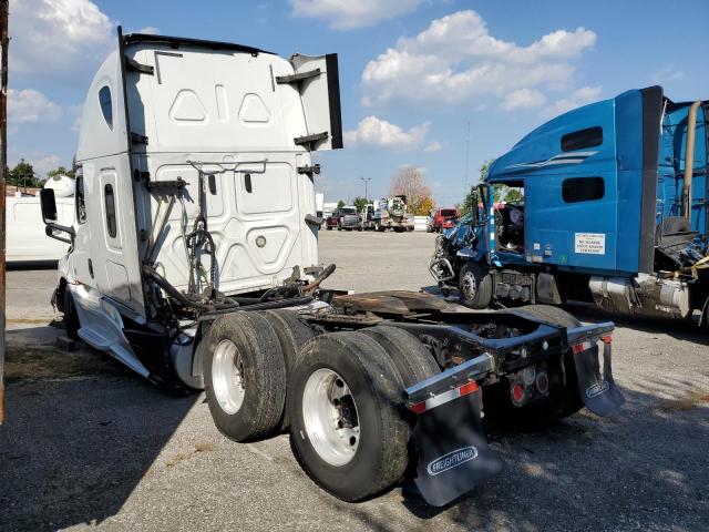 3AKJHHDR3KSKH9913 - 2019 FREIGHTLINER CASCADIA 1 WHITE photo 3