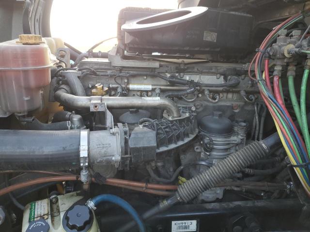 3AKJHHDR3KSKH9913 - 2019 FREIGHTLINER CASCADIA 1 WHITE photo 7