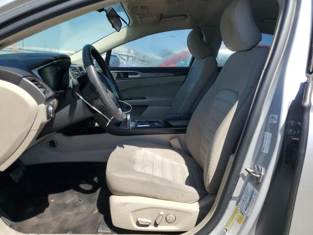 3FA6P0H75JR194927 - 2018 FORD FUSION SE SILVER photo 7