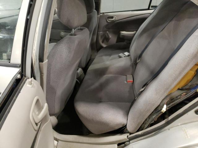 1Y1SK5289YZ420555 - 2000 CHEVROLET GEO PRIZM BASE SILVER photo 10