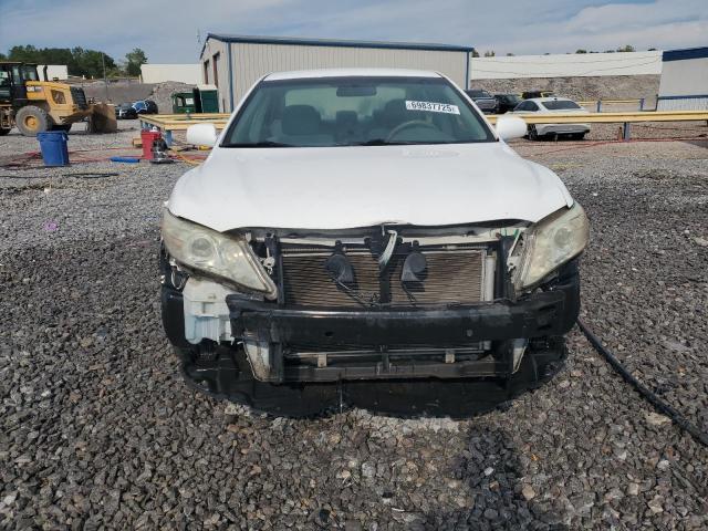 4T1BF3EK4BU631523 - 2011 TOYOTA CAMRY BASE Білий фото 5