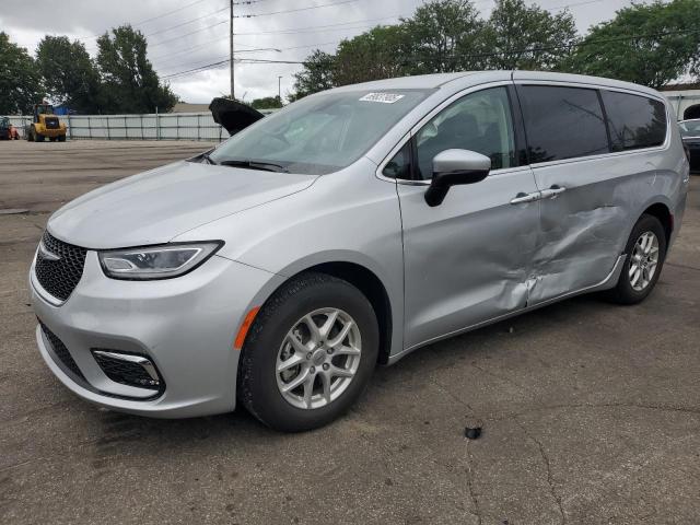 2C4RC1BG2PR502720 - 2023 CHRYSLER PACIFICA TOURING L SILVER photo 1