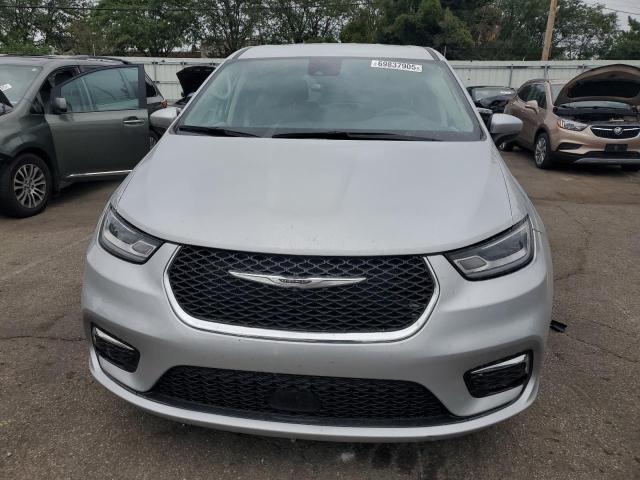2C4RC1BG2PR502720 - 2023 CHRYSLER PACIFICA TOURING L SILVER photo 5