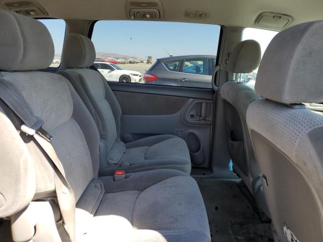 5TDBA23C66S074360 - 2006 TOYOTA SIENNA LE SILVER photo 11