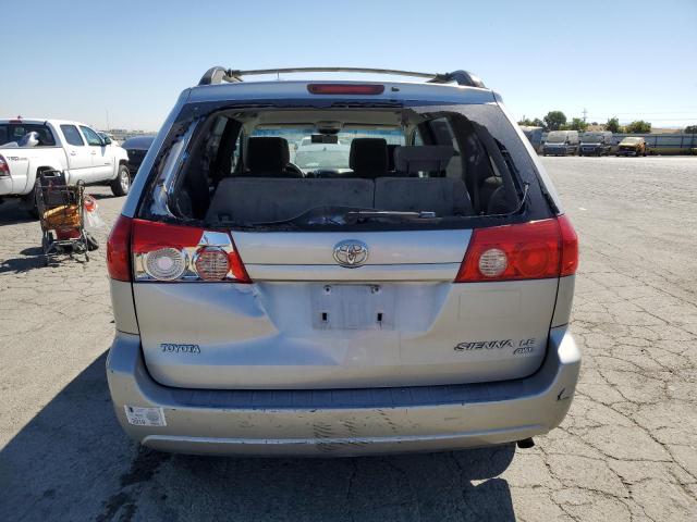 5TDBA23C66S074360 - 2006 TOYOTA SIENNA LE SILVER photo 6