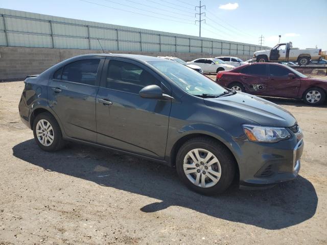 1G1JB5SB8L4137123 - 2020 CHEVROLET SONIC LS ნაცრისფერი ფოტო 4