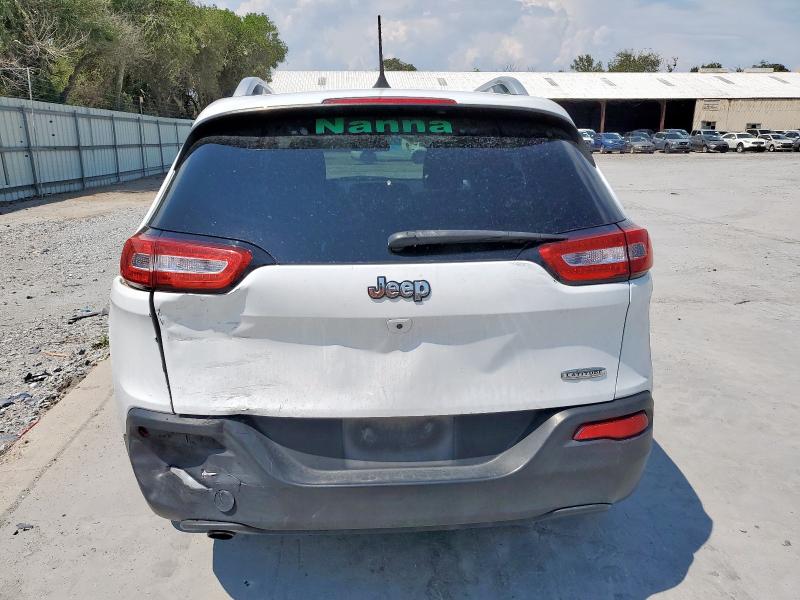 1C4PJLCB7JD513332 - 2018 JEEP CHEROKEE LATITUDE თეთრი ფოტო 6