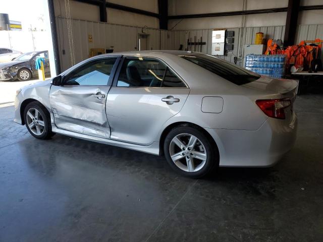 4T1BF1FKXCU500312 - 2012 TOYOTA CAMRY BASE 银色 照片 2