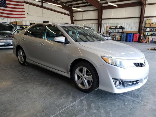 4T1BF1FKXCU500312 - 2012 TOYOTA CAMRY BASE 银色 照片 4