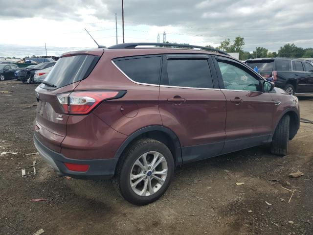 1FMCU0GD0JUC47065 - 2018 FORD ESCAPE SE ყავისფერი ფოტო 3