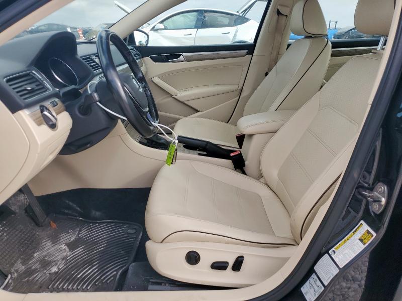 1VWBT7A35HC019006 - 2017 VOLKSWAGEN PASSAT SE Schwarz Foto 7