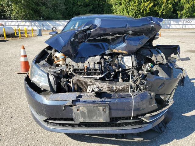 1VWBP7A34DC051038 - 2013 VOLKSWAGEN PASSAT SE ლურჯი ფოტო 5