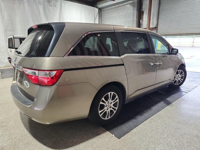 5FNRL5H65BB017319 - 2011 HONDA ODYSSEY EXL BROWN photo 3