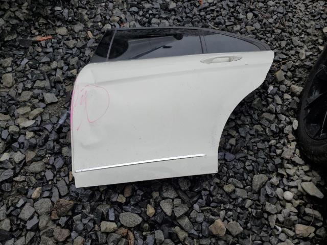 WDDGF8BB8CR208806 - 2012 MERCEDES-BENZ C 300 4MATIC WHITE photo 12