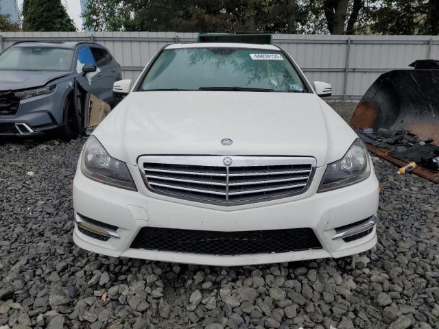 WDDGF8BB8CR208806 - 2012 MERCEDES-BENZ C 300 4MATIC WHITE photo 5