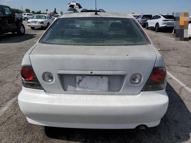 JTHBD192330078315 - 2003 LEXUS IS 300 WHITE photo 6