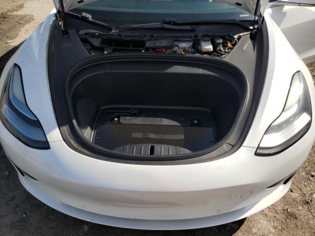 5YJ3E1EA8JF017251 - 2018 TESLA MODEL 3 Սպիտակ լուսանկար 11