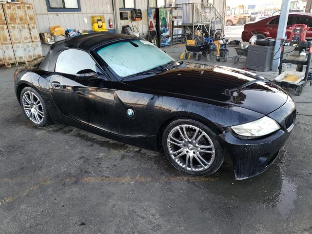 4USBT33525LS54897 - 2005 BMW Z4 2.5 BLACK photo 4