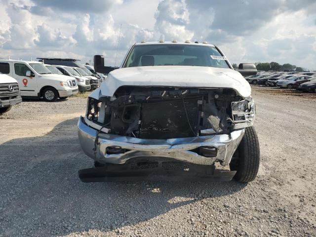 3C63RRGL4JG330929 - 2018 RAM 3500 ST Blanc photo 5