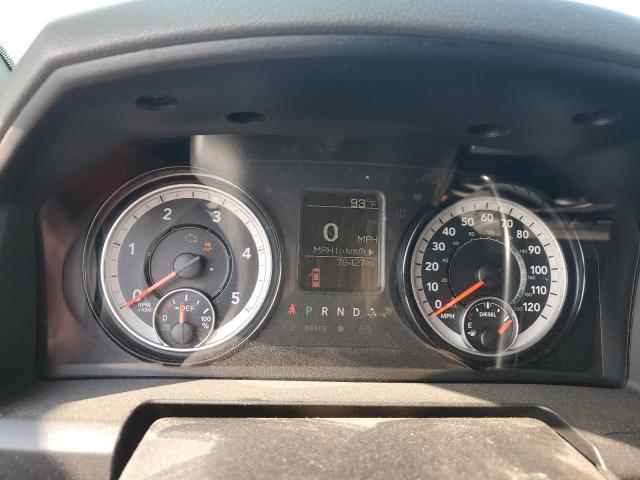 3C63RRGL4JG330929 - 2018 RAM 3500 ST Blanc photo 9