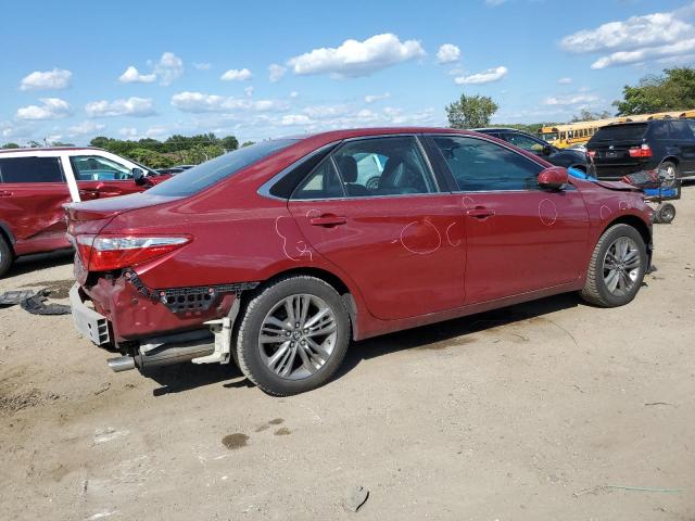 4T1BF1FK8HU679571 - 2017 TOYOTA CAMRY LE RED photo 3