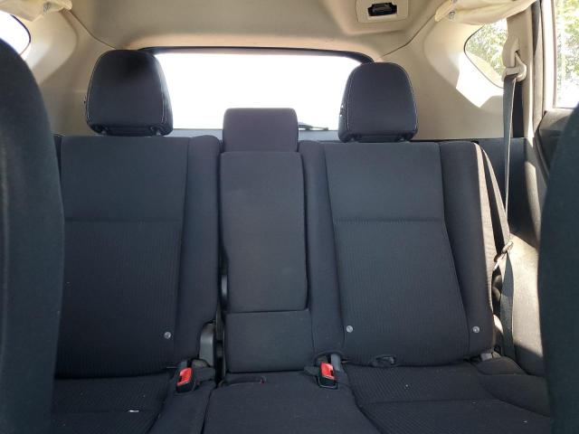 2T3WFREVXDW070687 - 2013 TOYOTA RAV4 XLE WHITE photo 10