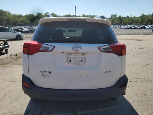 2T3WFREVXDW070687 - 2013 TOYOTA RAV4 XLE WHITE photo 6