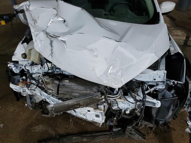 1FMCU0G90KUC34460 - 2019 FORD ESCAPE SE WHITE photo 12