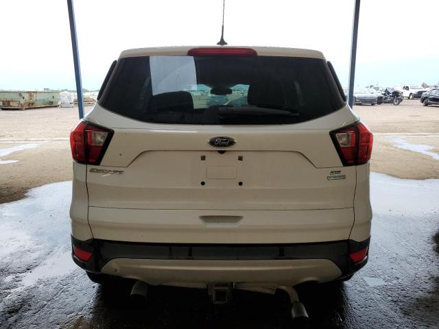 1FMCU0G90KUC34460 - 2019 FORD ESCAPE SE WHITE photo 6
