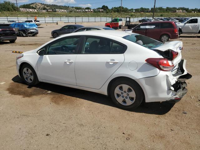 3KPFL4A7XJE164241 - 2018 KIA FORTE LX WHITE photo 2